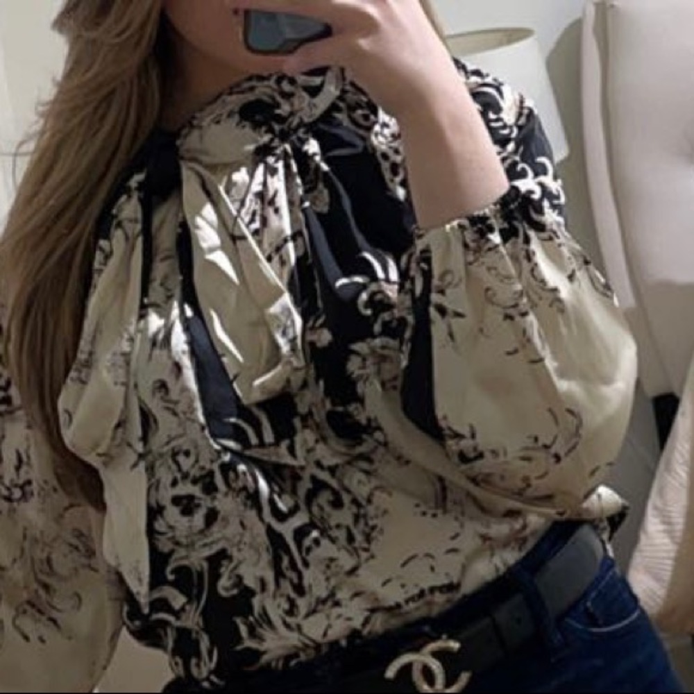 Leopard and Graphic print tie neck blouse - Picture 4 of 5